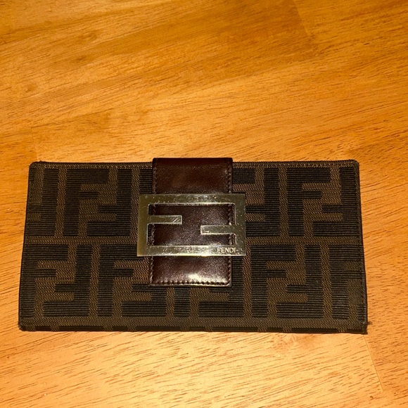 AUTHENTIC FENDI WALLET BROWN CANVAS - Picture 1 of 7